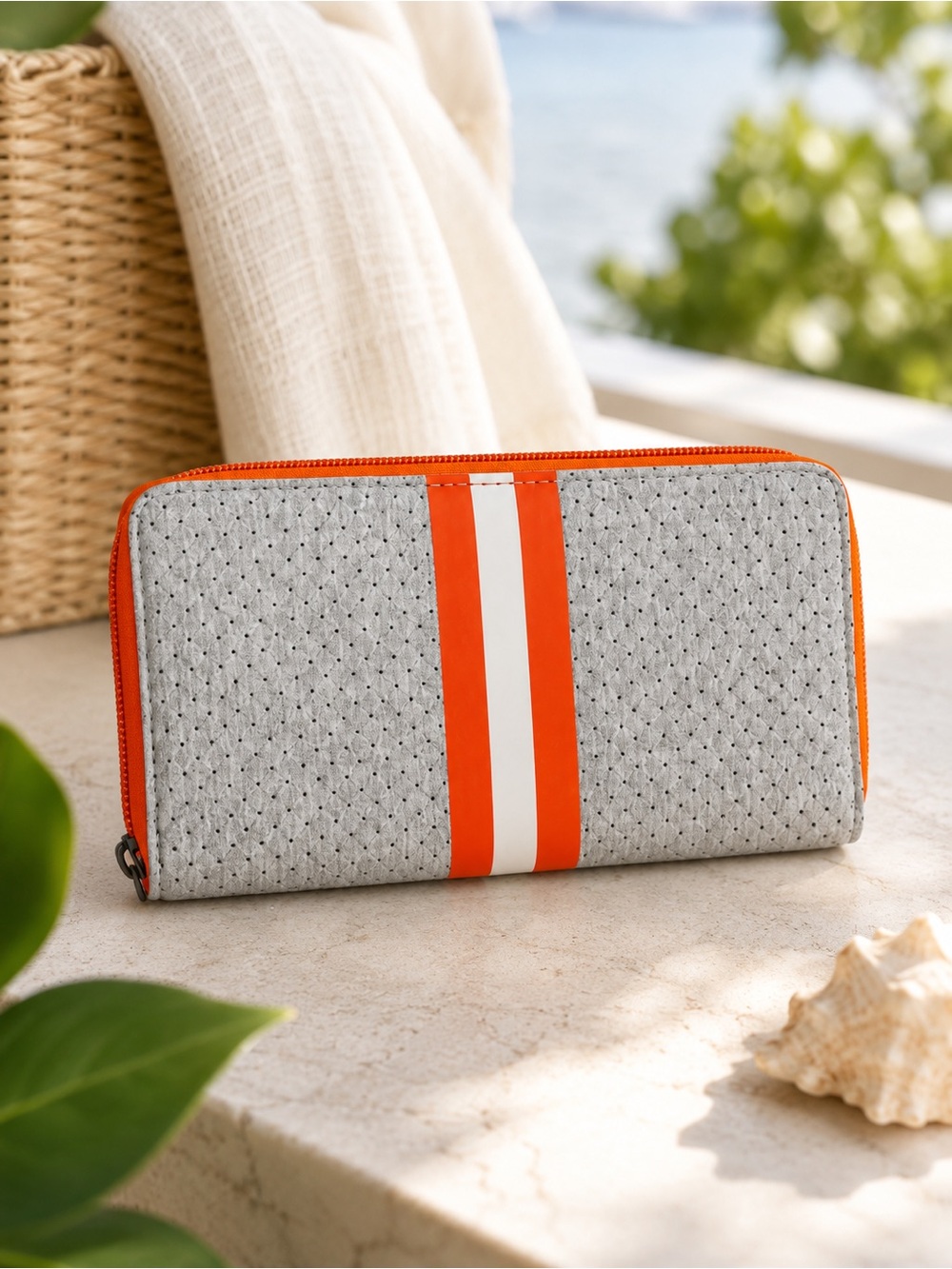 Haute Shore Cash Crush Neoprene Zip Around Wallet Heather NWT